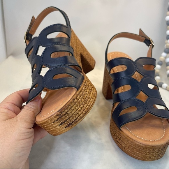 Bella Vita Women's Pri-Italy Heeled Sandal Color:Navy 5.5M - Picture 6 of 12